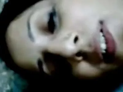 பஸ் வீடியோவில் ஆசிரியருக்கான சூடான வீடியோ (பிரின் கோடை)