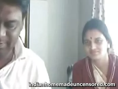 மியா ரோஸ், அலெக்ஸ் கோன்ஸ் இன் மை சிஸ்டர்ஸ் ஹாட் ஃப்ரெண்ட் வீடியோ (வின்சென்ட் வேகா)
