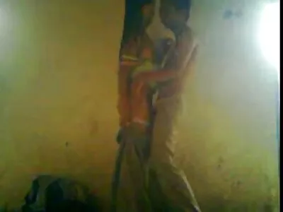 கவர்ச்சியான ரப்டவுன் வீடியோ (ட்ரிஸ்டின் கென்னடி, ஆரியா ஜியோவானி)