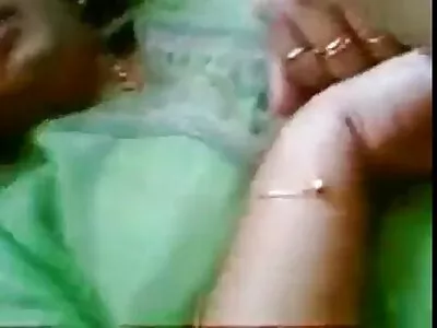 அவளுடைய இதயத்தையும் அவளது புஸ்ஸி வீடியோவையும் கொள்ளையடித்தல் (ஓசா லவ்லி)